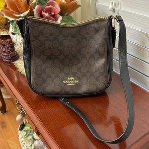 Gently used Coach outlet bag